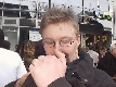 Na, was sucht er denn?