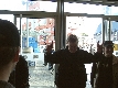 Alzi scheut das Foto nicht!
